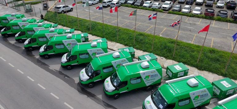 Saúde Avança com Entrega de Veículos para Transporte de Pacientes e Investimentos no Ceará