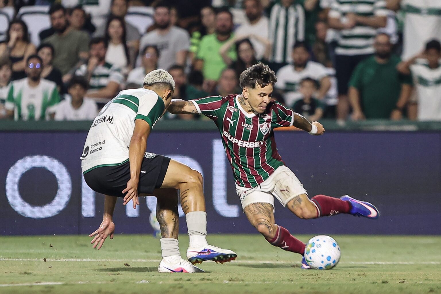 Soteldo se Destaca no Fluminense Antes da Estreia na Libertadores: Visando Vencer a Maratona de Jogos Soteldo se Destaca no Fluminense Antes da Estreia na Libertadores: Visando Vencer a Maratona de Jogo
