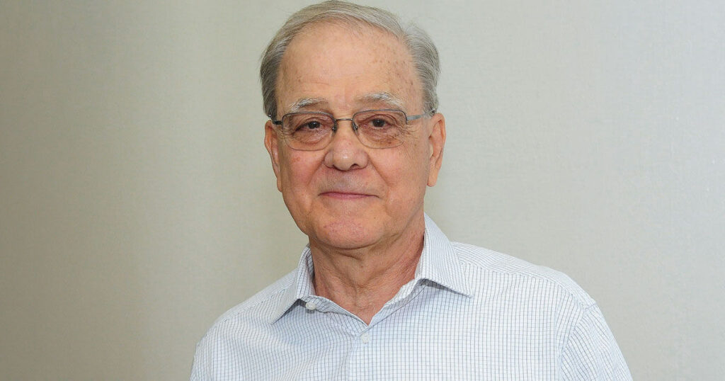 Wilson Suzigan: Legado Transformador na História da Indústria Brasileira