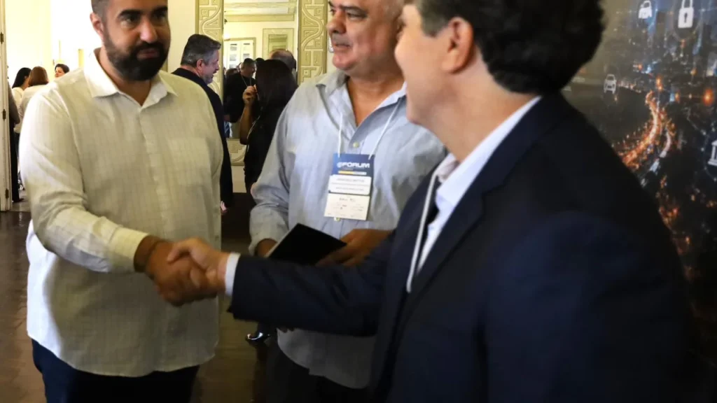 Teresópolis Lidera Inovação com Fórum de Cidades Digitais e Sustentabilidade