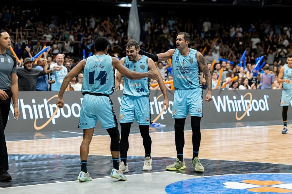 Brasília x Flamengo: Clássico de Basquete Bate Recorde de Público no NBB