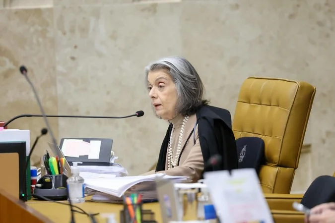 Cármen Lúcia Defende Manutenção das Regras de Royalties em Disputa no STF