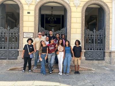 Jovens de Volta Redonda Visitam Espaço Cultural da Marinha: A Importância do Passaporte Cultural