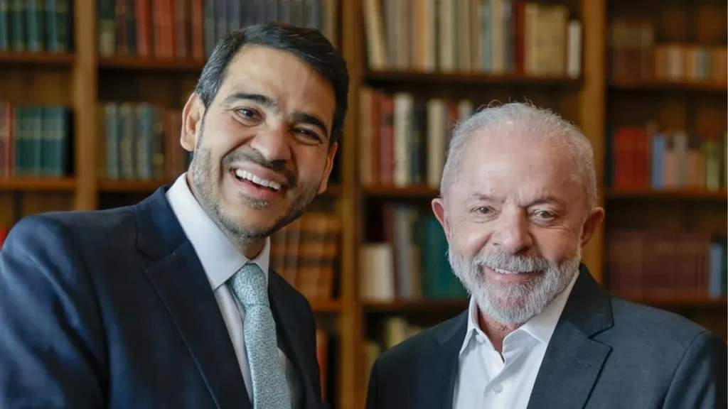 Messias Oferece Cargo, Mas Lula Recomenda Calma em Decisão
