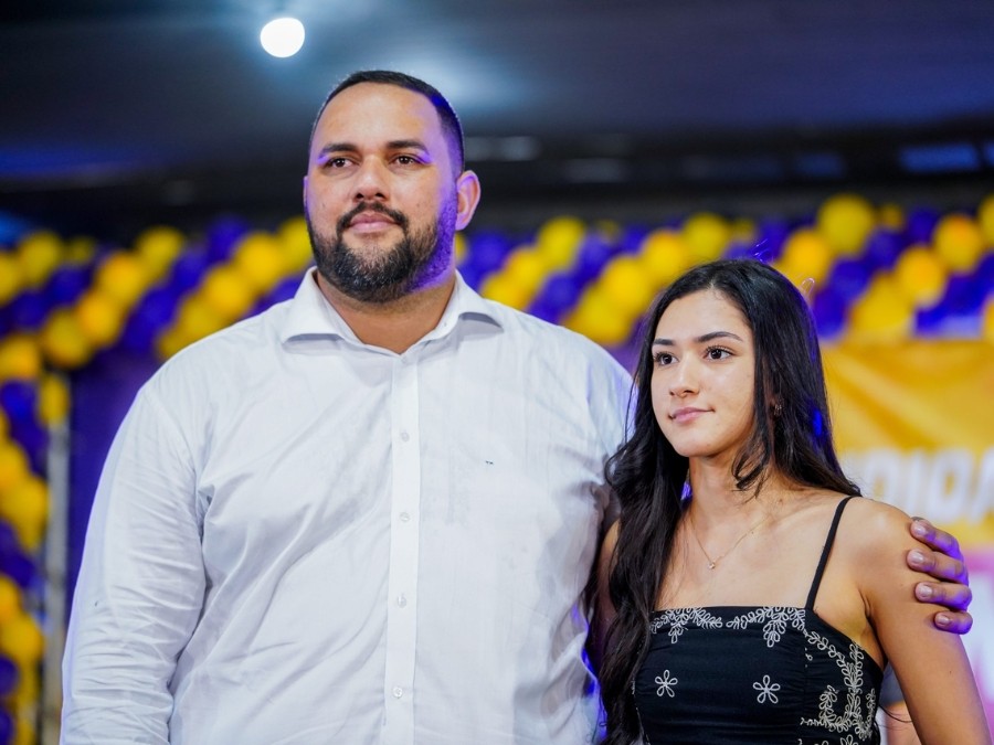 Thamires Rangel Retorna à Câmara em Meio a Polêmicas e Expectativas