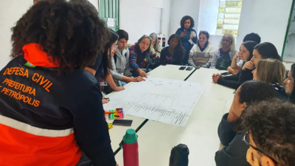 Petrópolis Lança Oficinas para Criar Novo Plano de Redução de Riscos
