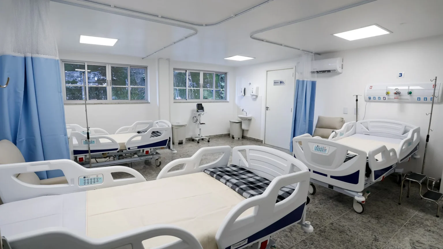 Prefeitura inaugura novas enfermarias no Hospital Cardoso Fontes e amplia atendimento em Jacarepaguá Prefeitura inaugura novas enfermarias no Hospital Cardoso Fontes e amplia atendimento em Jacarepaguá