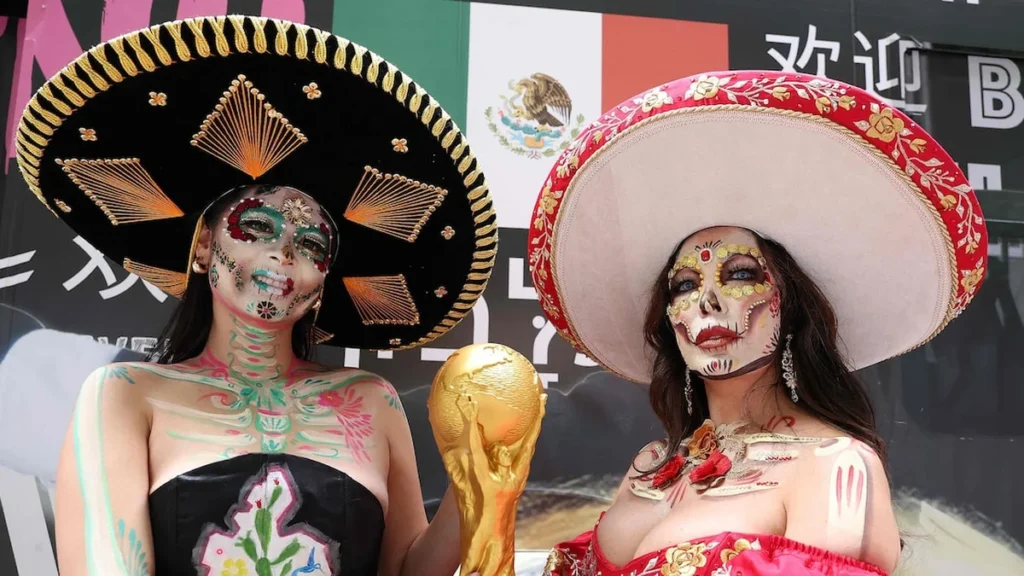 Maior Copa do Mundo da história começa sob tensão entre preços, clima e política