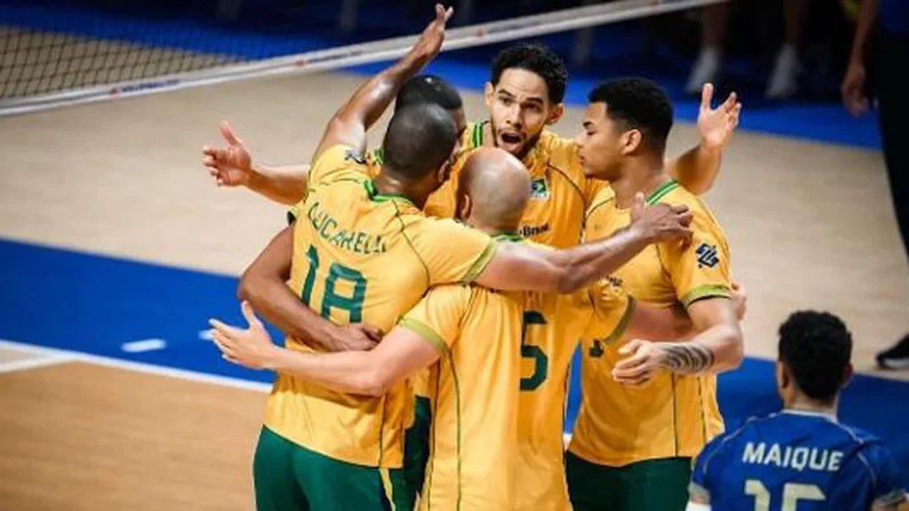 Brasil vence Canadá por 3 a 2 e encerra sequência de derrotas na Liga das Nações de Vôlei