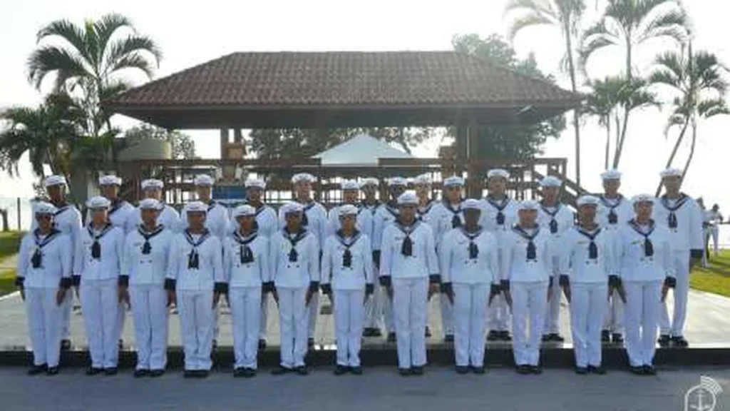 Pioneiras do Mar: Marinha do Brasil forma primeira turma feminina de Marinheiros-Recrutas no Rio