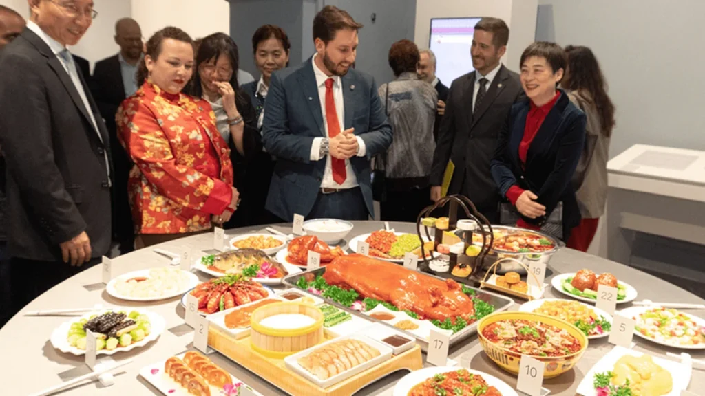 Sabores da Tradição: Exposição Revela a História da Alimentação na China Antiga no Rio