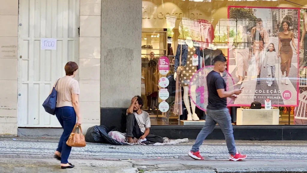 Minas Aproxima-se do Rio em Número de Pessoas em Situação de Rua, Aponta Pesquisa da UFMG