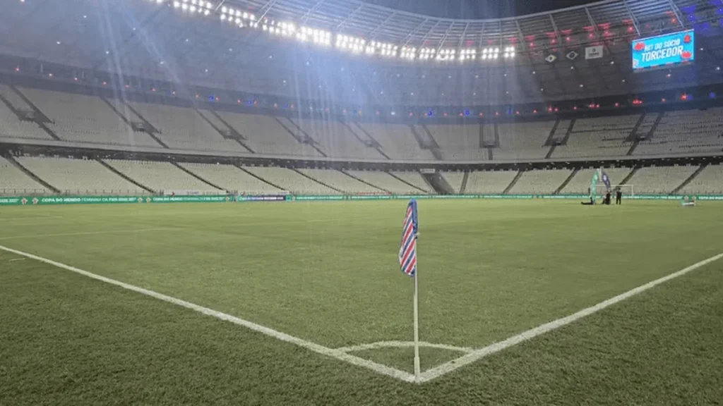 Fortaleza x América-MG: onde assistir e escalações para o duelo decisivo da Série B