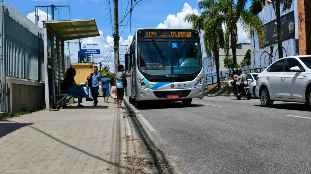 Moradores do Salgueiro Enfrentam Risco de Perder Linha de Ônibus Essencial para Niterói