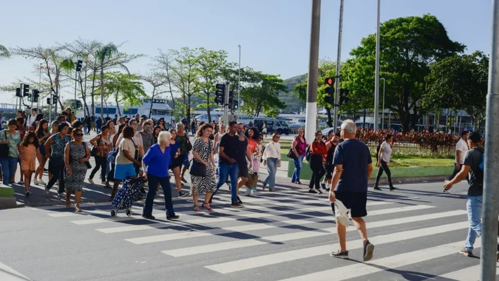Roubo de Rua em Niterói Cai Quase 45% em 2026, Mas Roubos de Veículos e Mortes Crescem