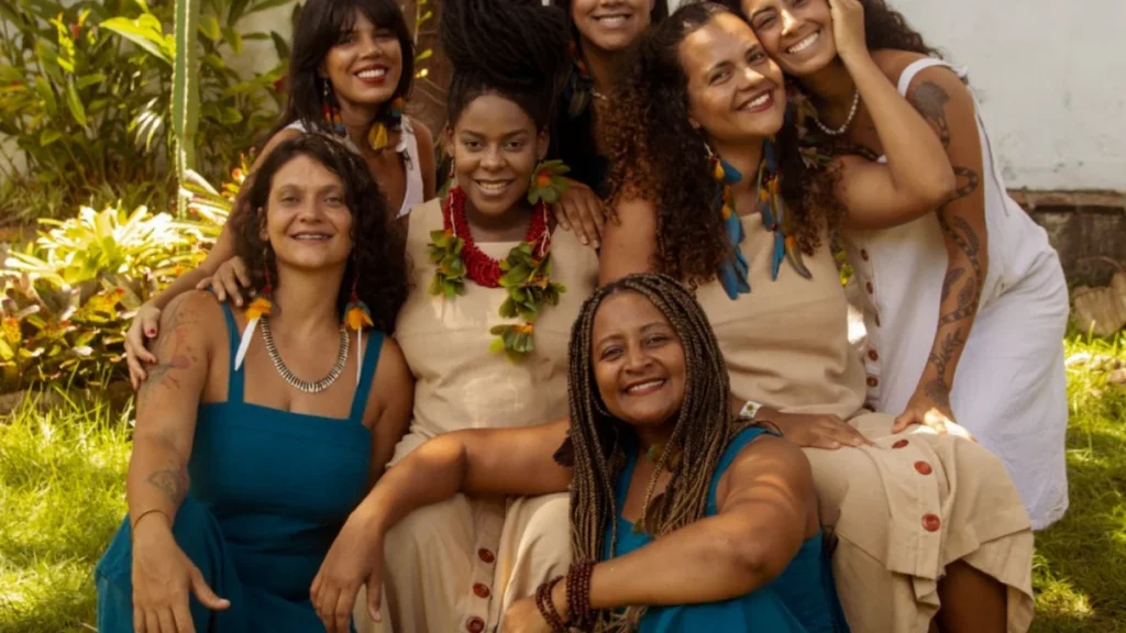 Sesc São Gonçalo apresenta espetáculo que valoriza ancestralidade e cultura popular