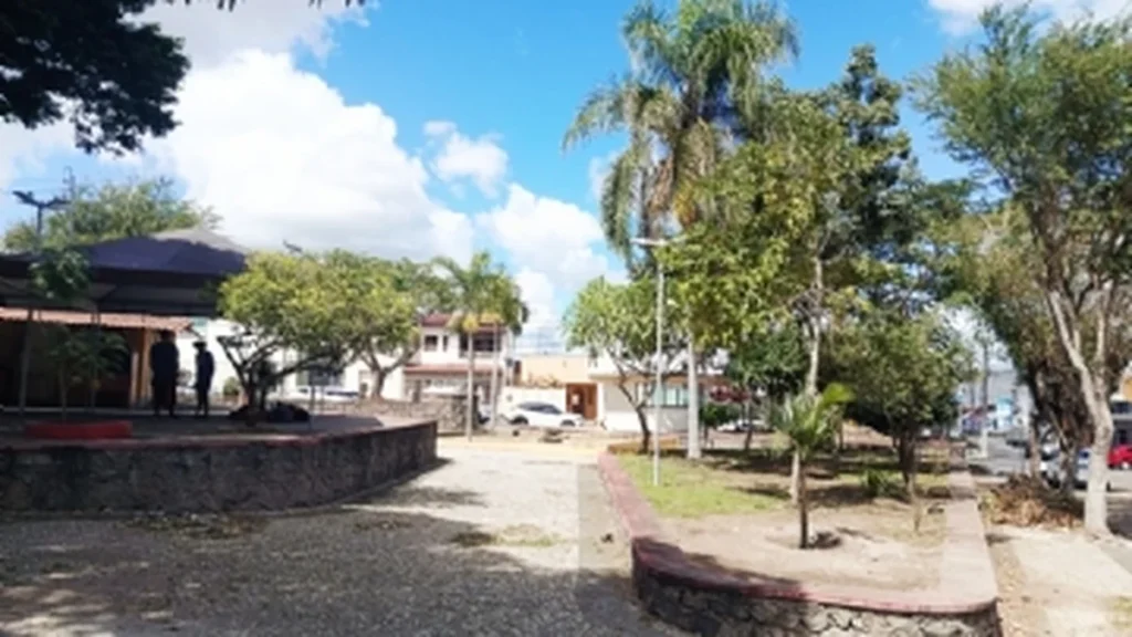 Revitalização da Praça Duque de Caxias traz lazer seguro e modernização para Feira de Santana