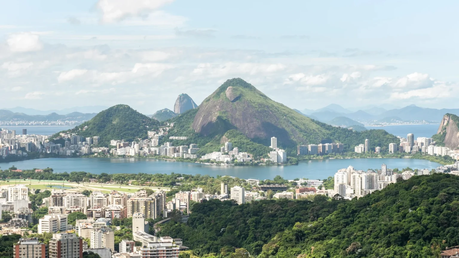 Crescimento de 21% do Airbnb no Rio impulsiona economia local e fortalece turismo